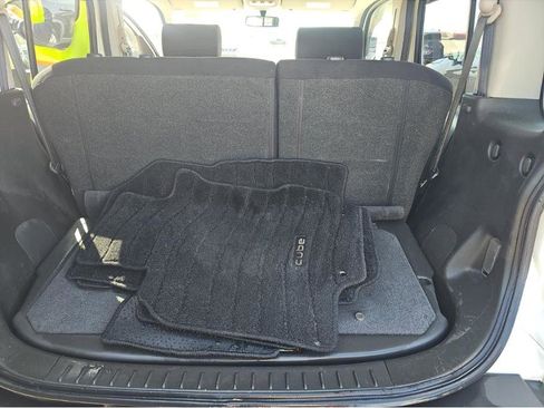 Used 2011 Nissan Cube 1.8 S w/ Interior Designer Pkg image 13