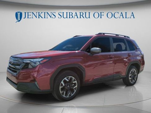 Used 2025 Subaru Forester Premium w/ Convenience Package #1 AWD/4WD image 7