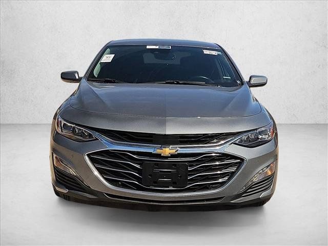 Used 2024 Chevrolet Malibu LT FWD image 2