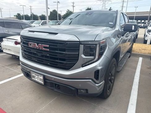 Used 2025 GMC Sierra 1500 Elevation w/ Elevation Premium Package RWD image 2