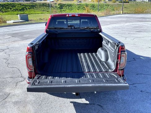 Used 2018 GMC Sierra 1500 Denali w/ Denali Ultimate Package image 22