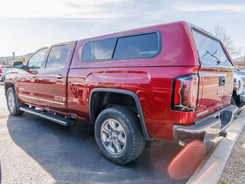 Used 2018 GMC Sierra 1500 SLT image 4