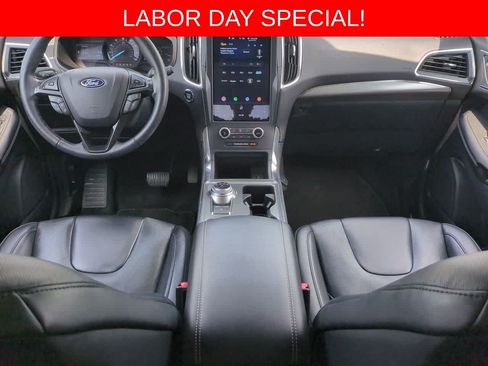 Used 2022 Ford Edge Titanium w/ Equipment Group 301A AWD/4WD image 14