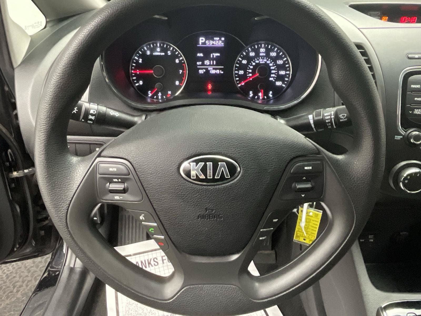 Used 2017 Kia Forte LX FWD image 14