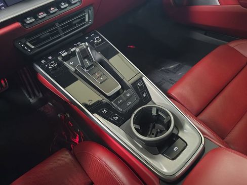 Used 2021 Porsche 911 Turbo S image 25