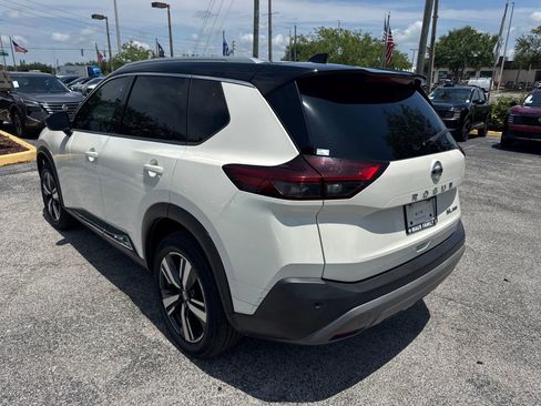 Used 2021 Nissan Rogue SL w/ Premium Package AWD/4WD image 9