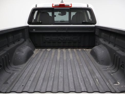 Used 2019 GMC Canyon Denali image 21