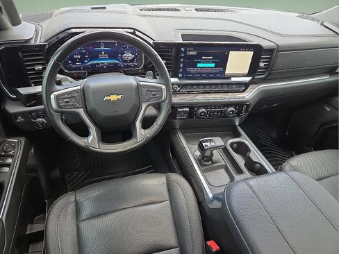 Used 2024 Chevrolet Silverado 1500 LTZ w/ LTZ Premium Package AWD/4WD image 6