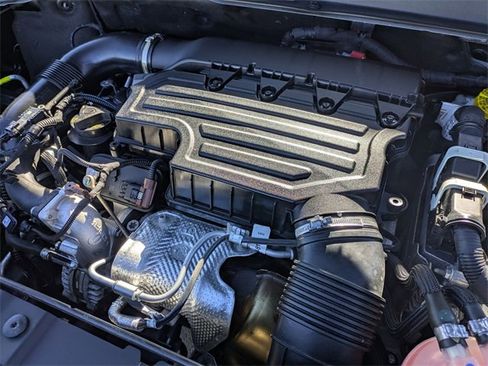 Certified 2023 Jeep Renegade Latitude w/ Premium Group image 29