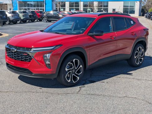 New 2026 Chevrolet Trax RS w/ Sunroof Package image 8