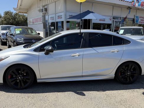 Used 2018 Chevrolet Cruze LT w/ Redline Edition image 2