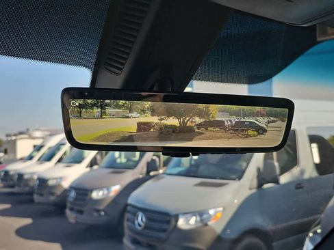 New 2025 Mercedes-Benz Sprinter 2500 image 19