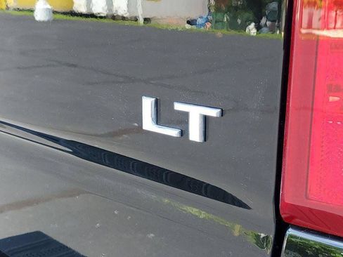 Certified 2024 Chevrolet Silverado 1500 LT AWD/4WD image 31