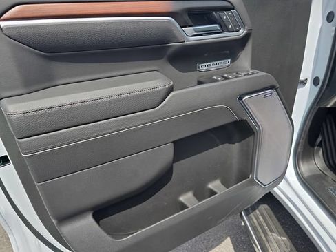 New 2026 GMC Sierra 1500 Denali AWD/4WD image 19