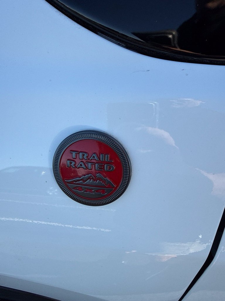 Used 2023 Jeep Compass Trailhawk AWD/4WD image 11