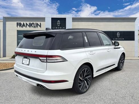 New 2026 Lincoln Aviator Black Label w/ Black Label Special Edition AWD/4WD image 7