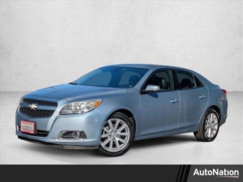 Used 2013 Chevrolet Malibu LT image 1