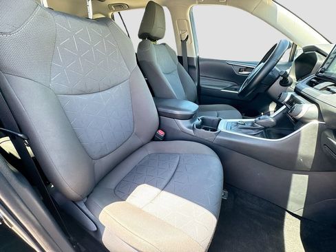Used 2022 Toyota RAV4 XLE w/ Convenience Package AWD/4WD image 35