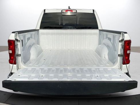 Used 2025 RAM 1500 Big Horn AWD/4WD image 26