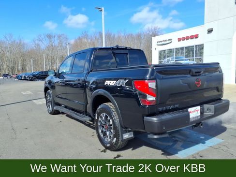 Used 2023 Nissan Titan PRO-4X w/ Pro-4x Utility Package image 7