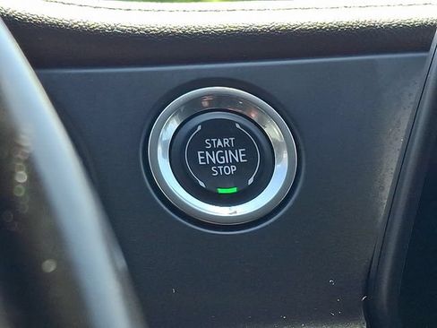 Used 2019 Chevrolet Blazer LT AWD/4WD image 24