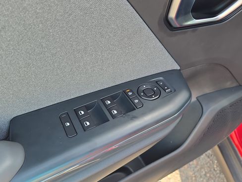 Certified 2025 Kia K4 EX FWD image 18
