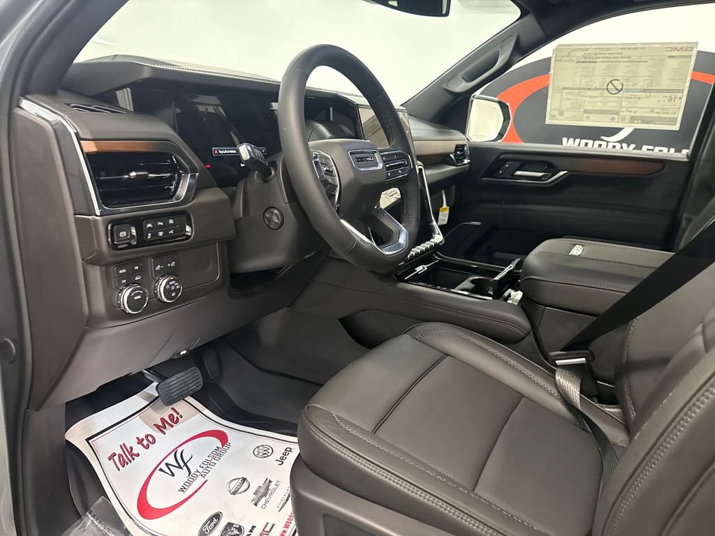 New 2026 GMC Yukon Denali w/ LPO, Floor Liner Package AWD/4WD image 9