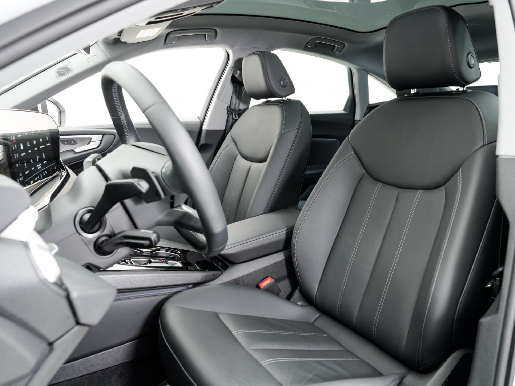 Certified 2025 Audi A5 Prestige w/ Premium Plus AWD/4WD image 5