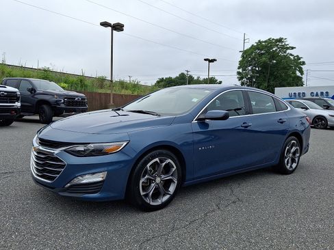 Certified 2024 Chevrolet Malibu LT FWD image 3