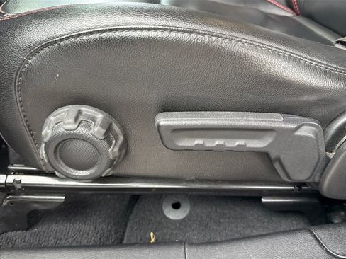 Used 2021 Jeep Wrangler Unlimited Rubicon image 18