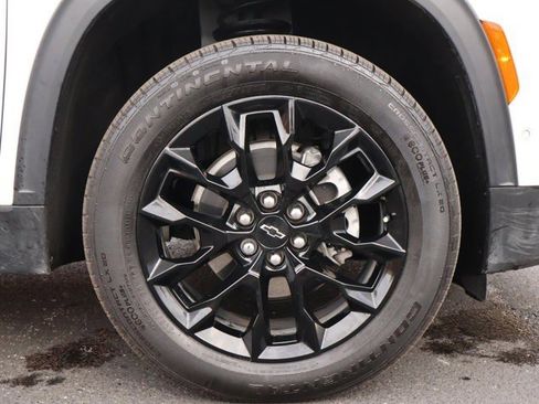 Certified 2024 Chevrolet Traverse LT w/ Enhanced Driving Package image 28