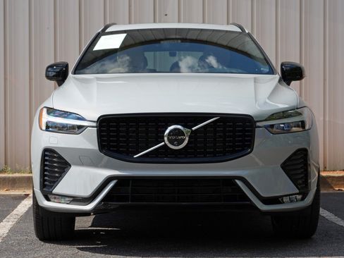 Used 2025 Volvo XC60 B5 Ultra w/ Climate Package PRO AWD/4WD image 7