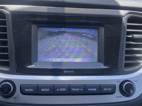 Used 2019 Hyundai Accent SE w/ Cargo Package FWD image 20