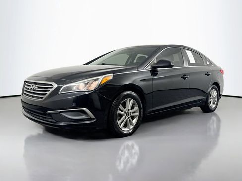 Used 2017 Hyundai Sonata SE image 35
