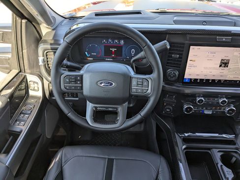 New 2026 Ford F250 Lariat w/ Black Appearance Package image 17