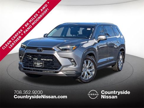Used 2025 Toyota Grand Highlander AWD image 1