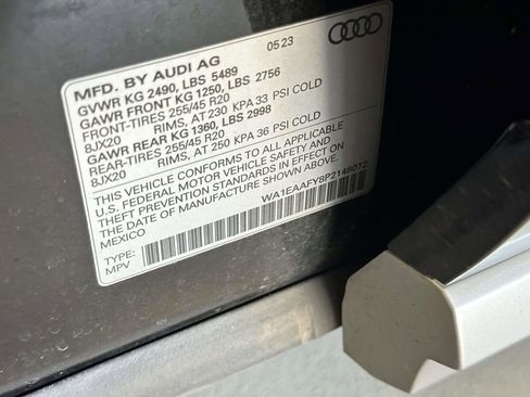 Used 2023 Audi Q5 2.0T Premium Plus w/ Premium Plus Package AWD/4WD image 19