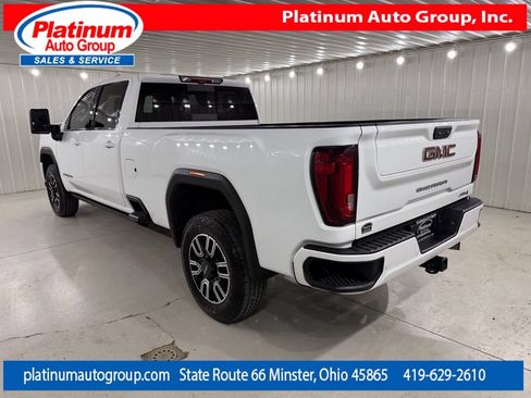 Used 2023 GMC Sierra 3500 AT4 w/ AT4 Premium Plus Package AWD/4WD image 3