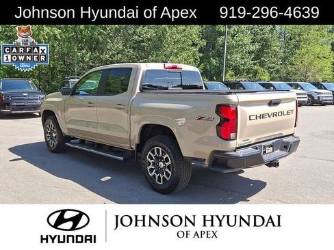 Used 2023 Chevrolet Colorado Z71 w/ Z71 Convenience Package 2 AWD/4WD image 26