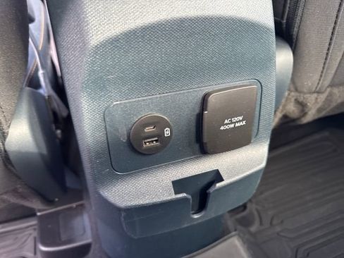 Used 2023 Ford Maverick Tremor w/ Tremor Off-Road Package AWD/4WD image 34