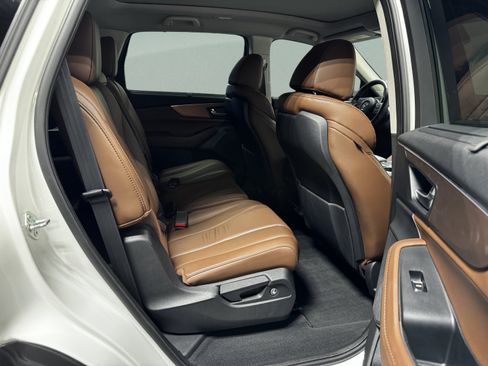 Certified 2024 Acura MDX FWD w/ Technology Package image 33