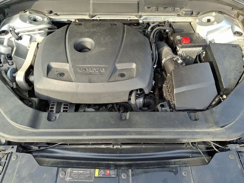 Used 2019 Volvo XC60 T5 Inscription w/ Protection Package Premier image 28
