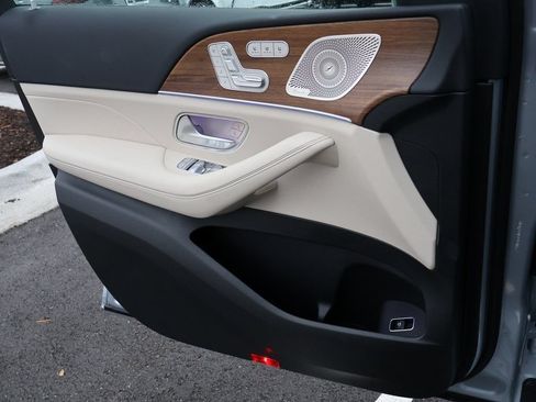 Certified 2026 Mercedes-Benz GLE 350 4MATIC image 38