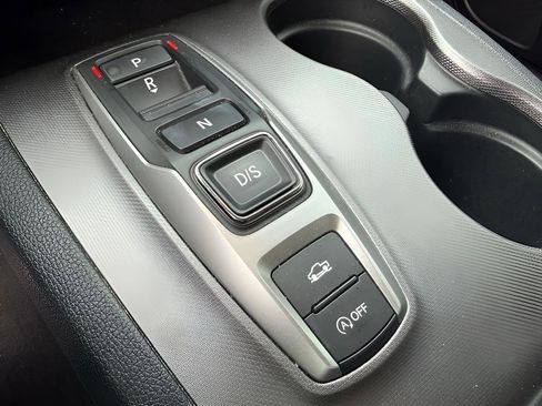 Certified 2023 Honda Ridgeline Sport image 29