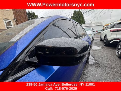 Used 2022 BMW 330i Sedan w/ M Sport Package RWD image 11
