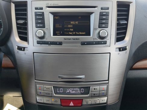 Used 2014 Subaru Outback 2.5i Limited image 20