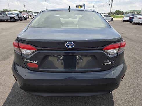 Used 2023 Toyota Corolla LE FWD image 4