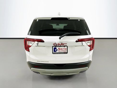 Certified 2023 GMC Acadia SLE FWD image 6