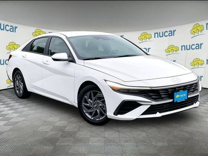 Used 2024 Hyundai Elantra SEL