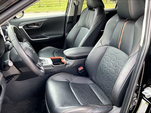 Used 2024 Toyota RAV4 Adventure image 23